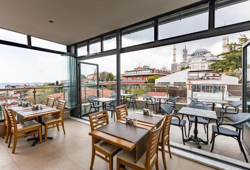 Seraglio Hotel & Suites