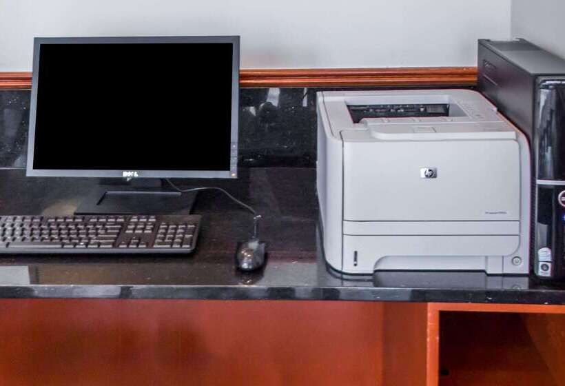 Отель Sleep Inn Long Island City  Manhattan View