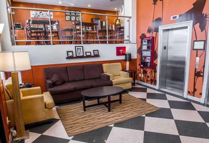 Отель Sleep Inn Long Island City  Manhattan View