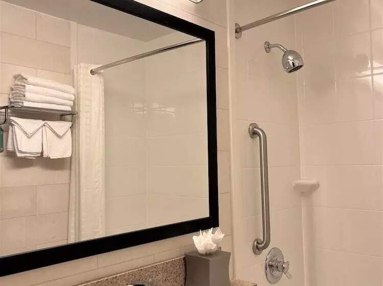 Отель Sleep Inn Long Island City Manhattan View