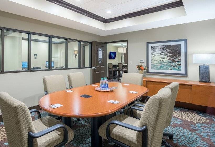 Szálloda Staybridge Suites Wilmington Newark By Ihg