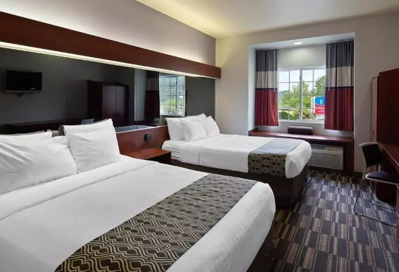 Отель Sonesta Essential Morgantown