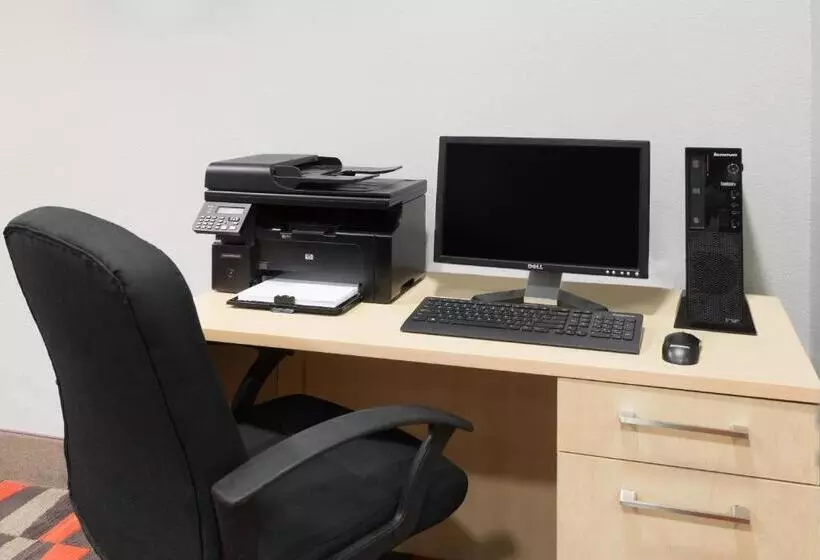 Отель Sonesta Essential Morgantown