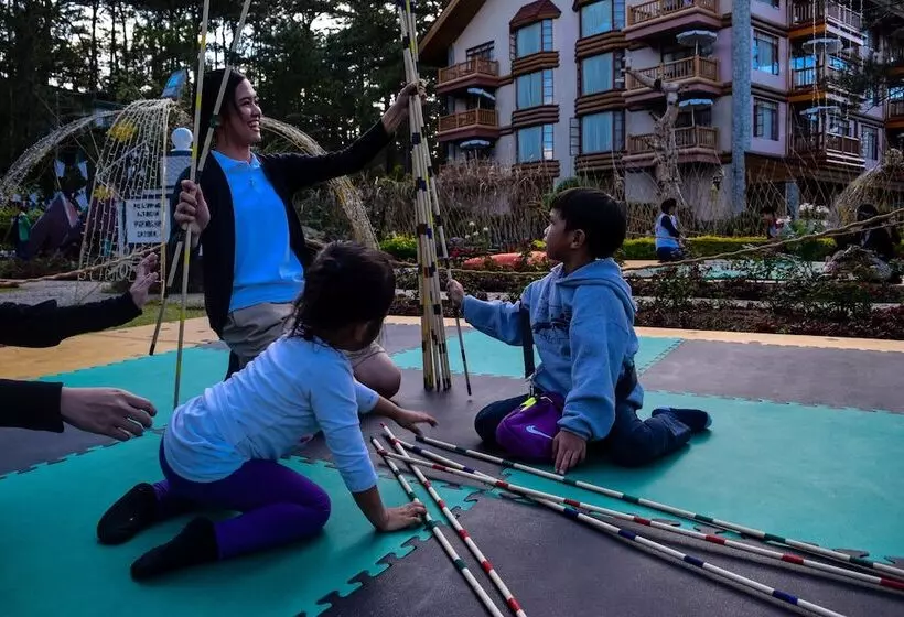 호텔 The Manor At Camp John Hay