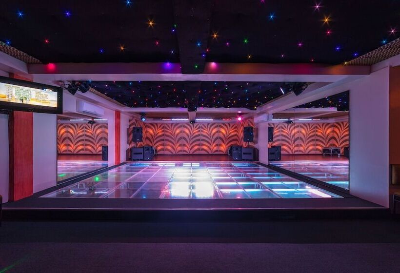 酒店 The Peacock Garden