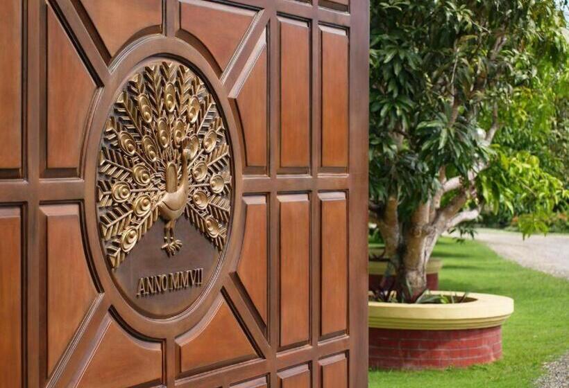 酒店 The Peacock Garden