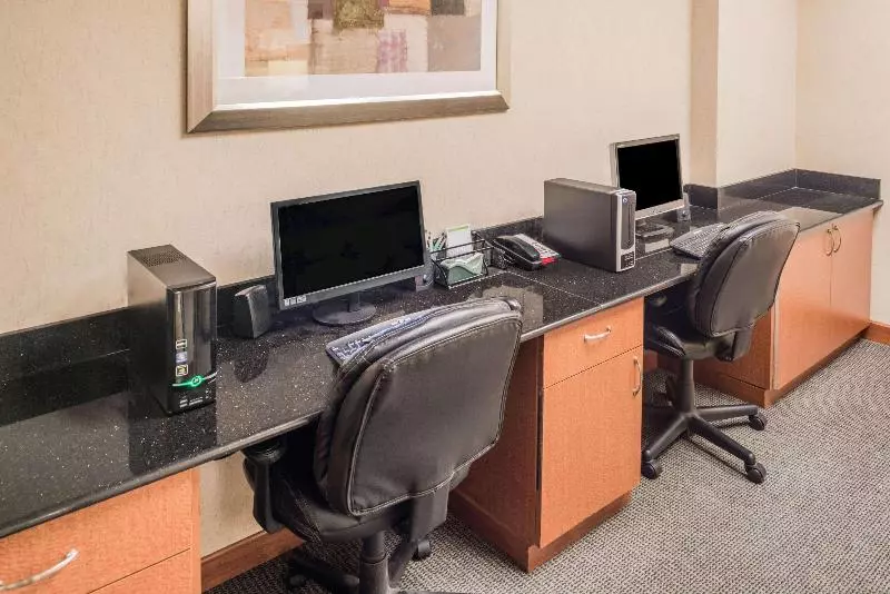 호텔 Wingate By Wyndham Spokane Airport