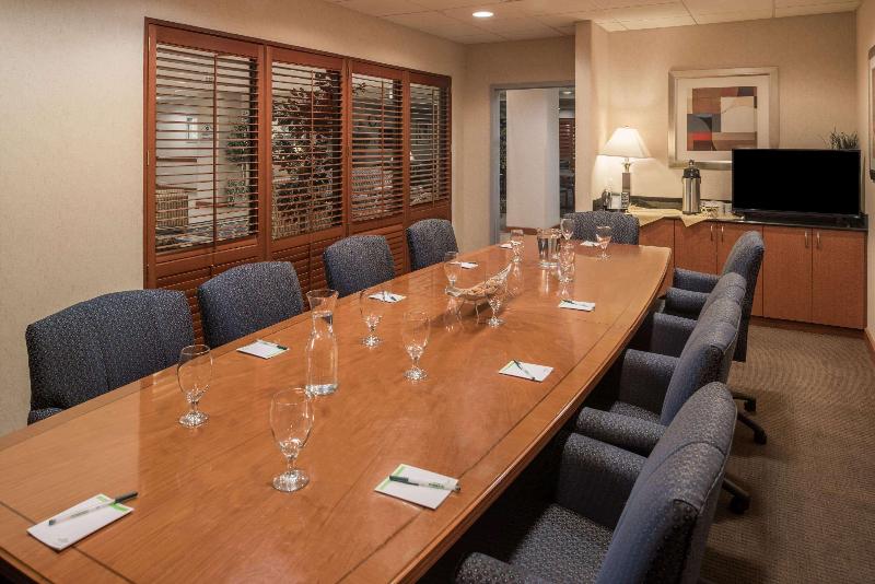 Hotel Wingate By Wyndham Spokane Airport