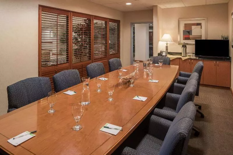 호텔 Wingate By Wyndham Spokane Airport