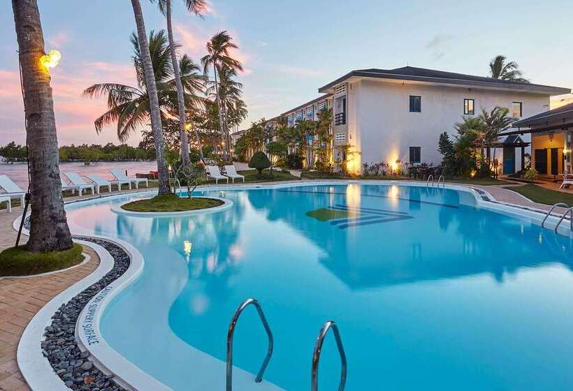 Microtel By Wyndham Puerto Princesa