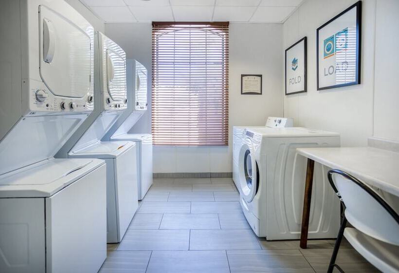 Staybridge Suites Wilmington East, An Ihg