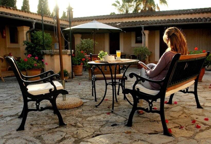 Aumallia Hotel & Spa