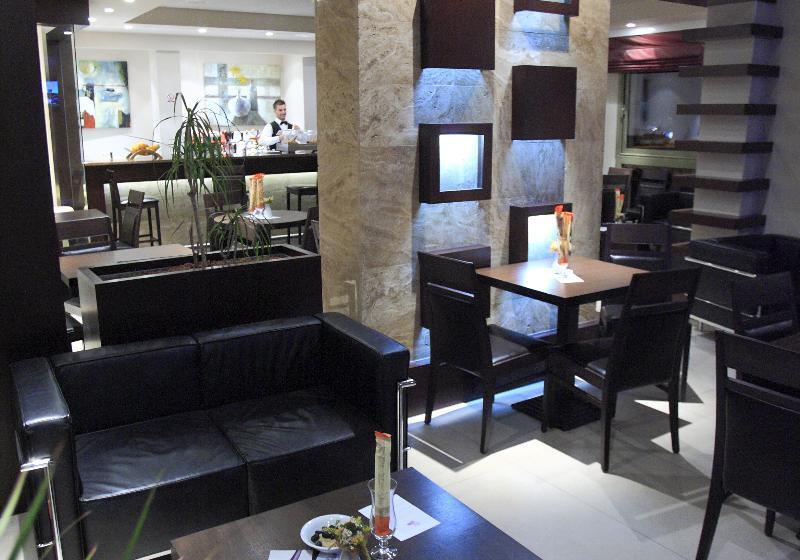 فندق Blue Waves Resort