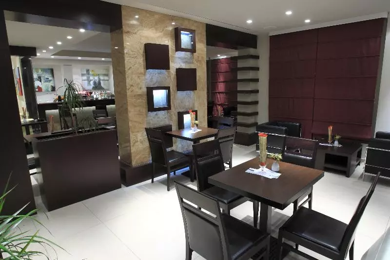 Hotel Blue Waves Resort