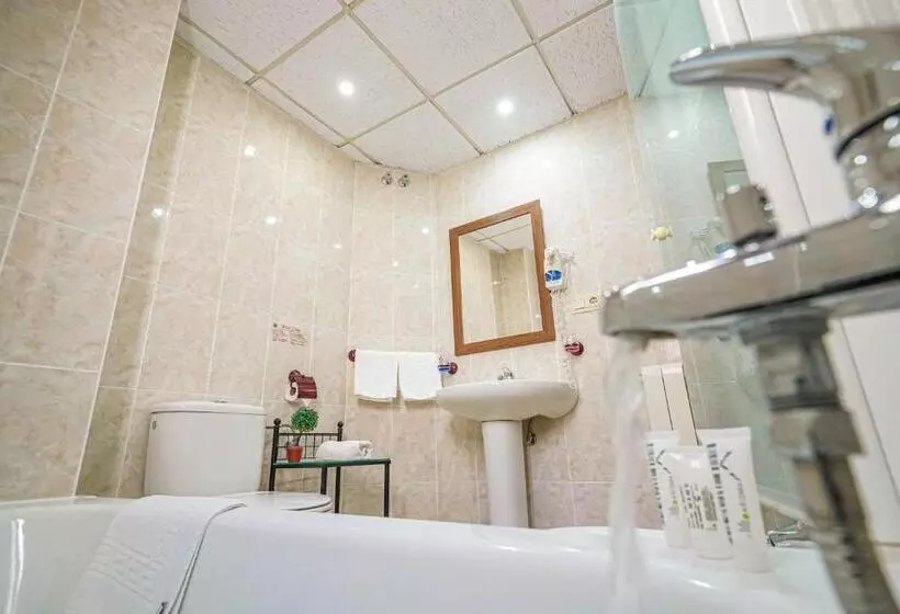 בית מלון כפרי Colon