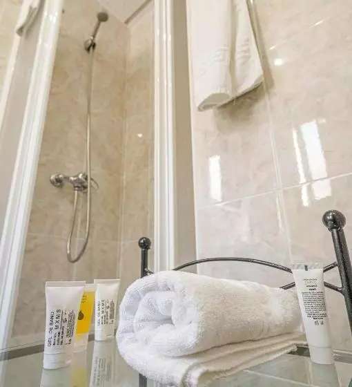 בית מלון כפרי Colon