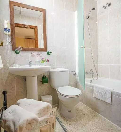 בית מלון כפרי Colon