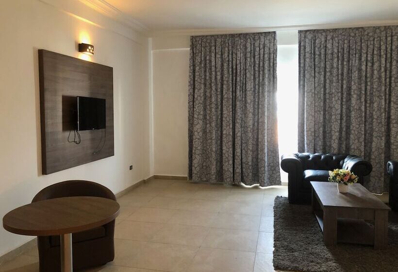 호텔 Franco Yaounde