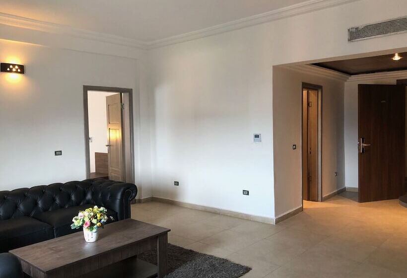 호텔 Franco Yaounde