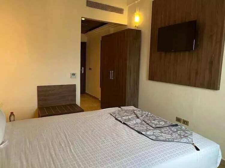 호텔 Franco Yaounde