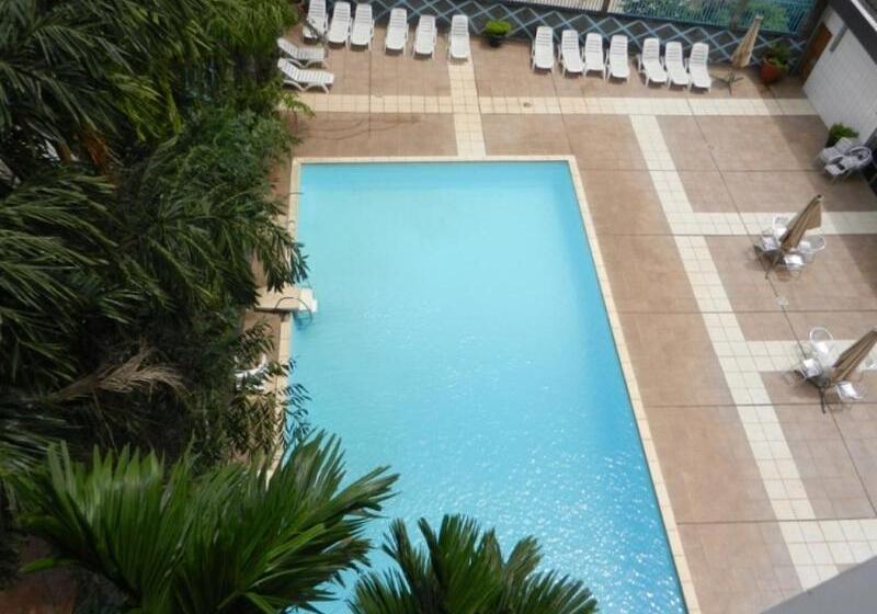 호텔 Franco Yaounde