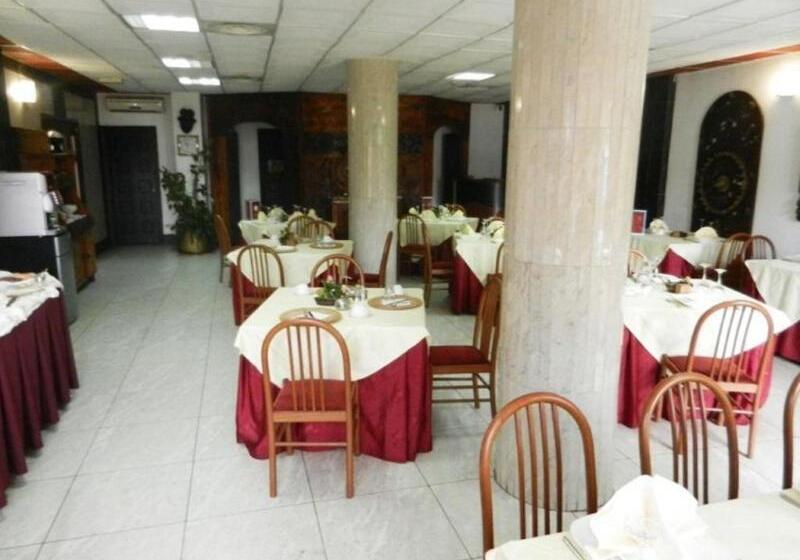 호텔 Franco Yaounde