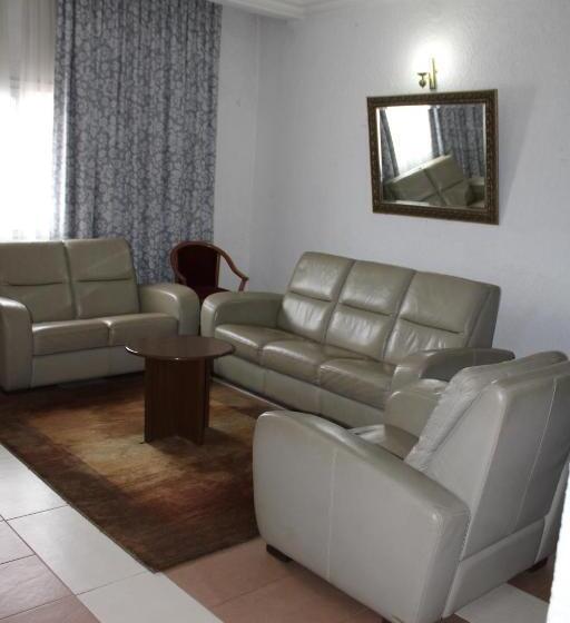 호텔 Franco Yaounde