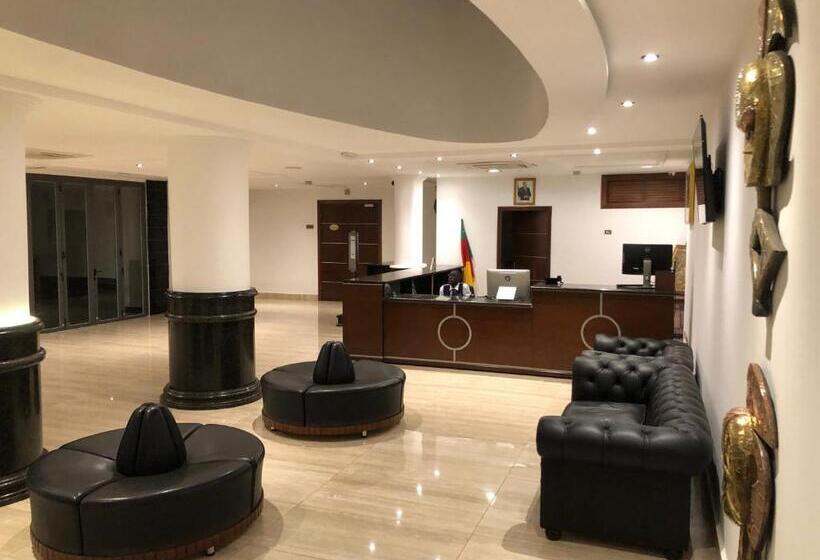 호텔 Franco Yaounde