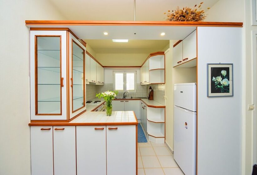 فندق Golden Dream Apartments