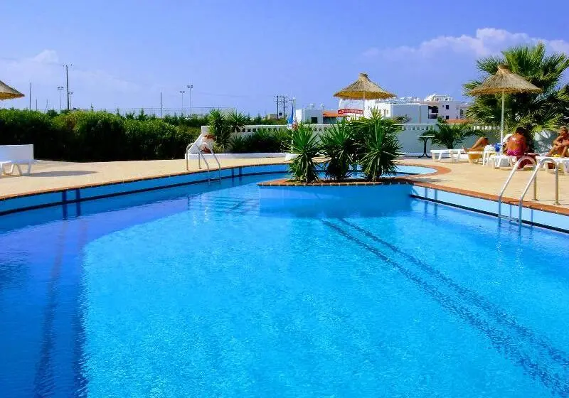 ホテル Golden Dream Apartments