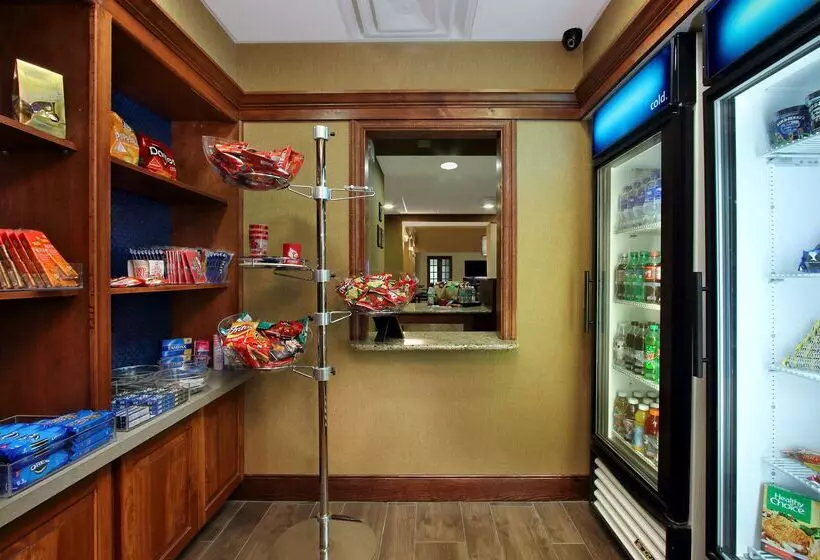 호텔 Hampton Inn & Suites Madisonville