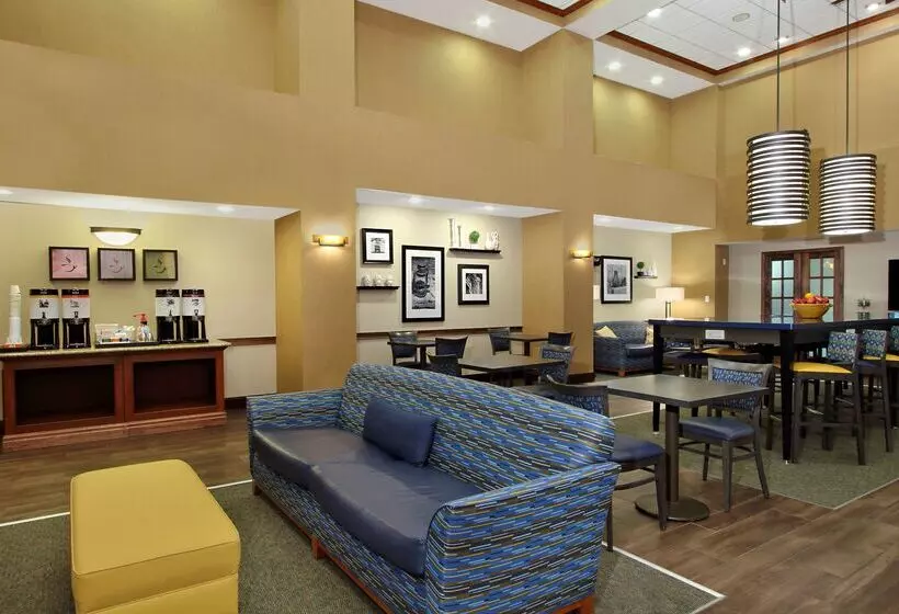 호텔 Hampton Inn & Suites Madisonville