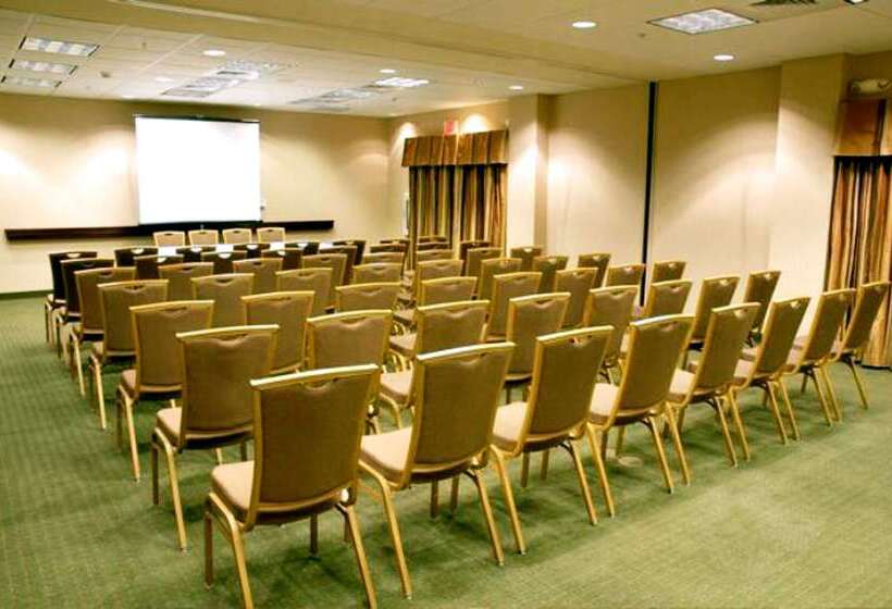 Szálloda Hampton Inn Calera