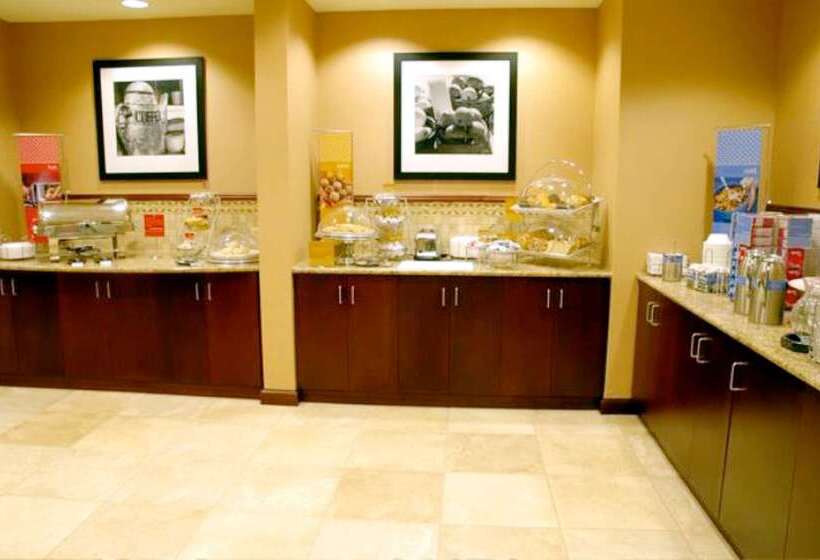 Szálloda Hampton Inn Calera