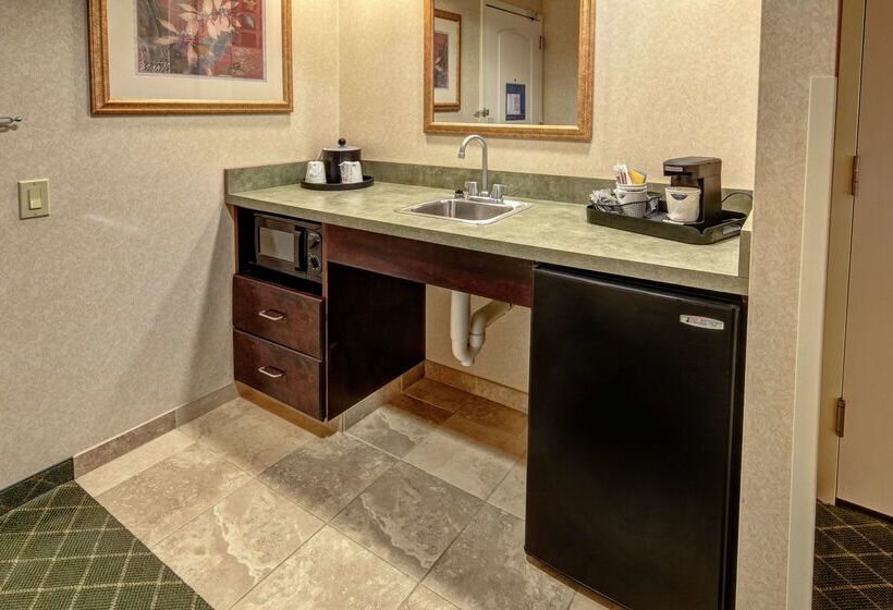 Отель Hampton Inn Cambridge