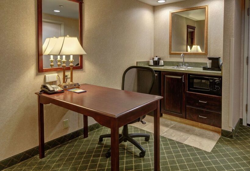 Отель Hampton Inn Cambridge