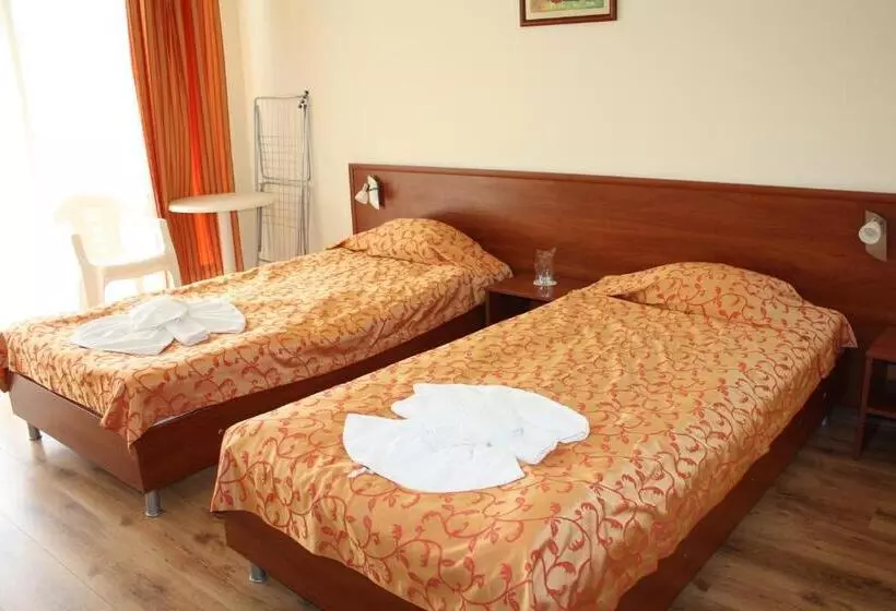 Hotel Iris Beach