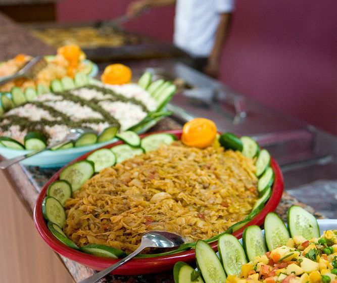 فندق Larissa Park