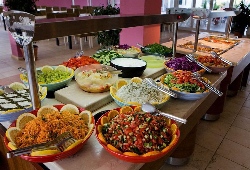 فندق Larissa Park