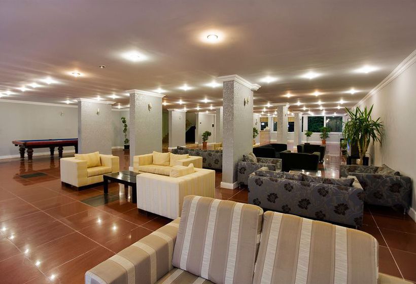 فندق Larissa Park