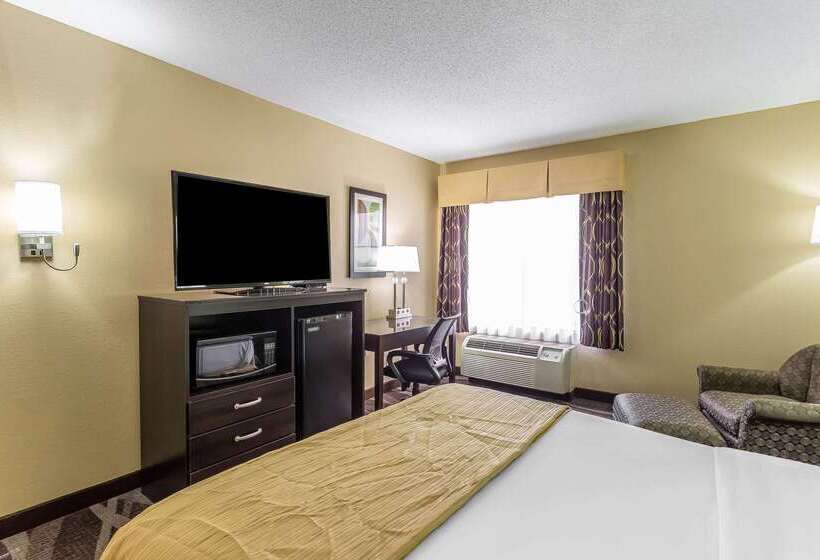 فندق Quality Inn Warsaw I40