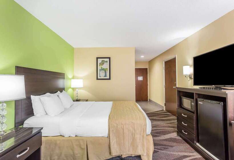 فندق Quality Inn Warsaw I40