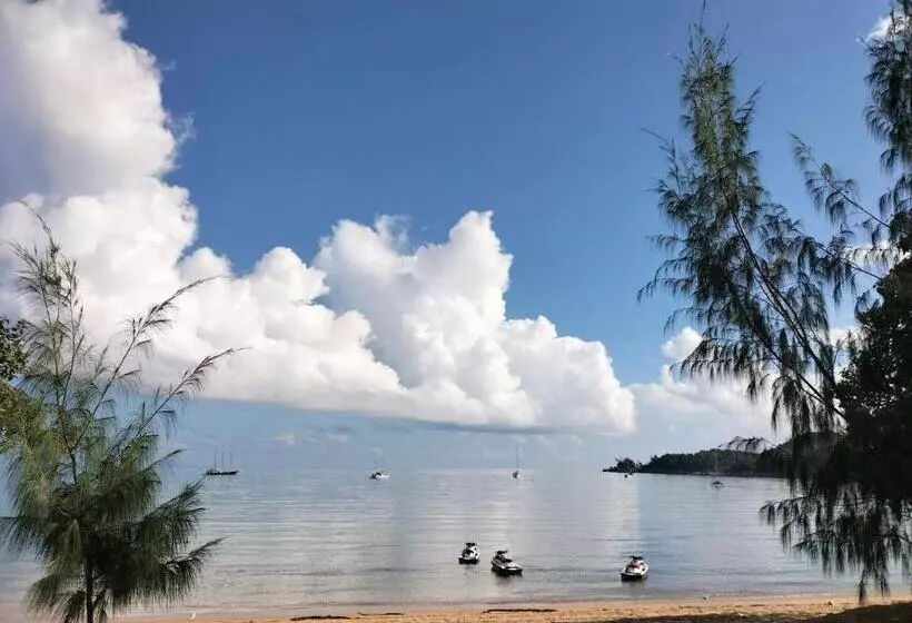 호텔 Sails On Horseshoe