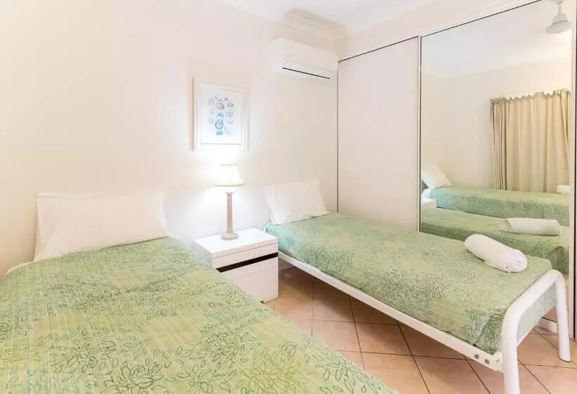 호텔 Sails On Horseshoe