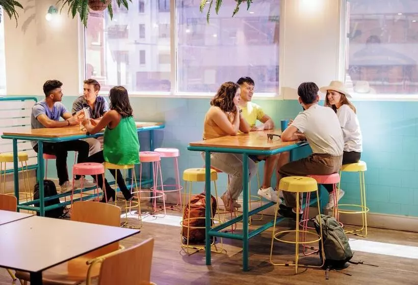 Hotel Yha Sydney Central