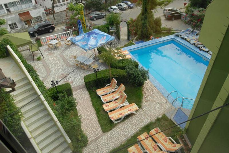 پانسیون Villa Hera