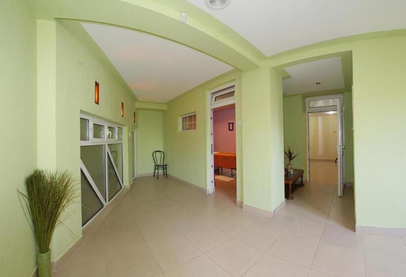 پانسیون Villa Hera