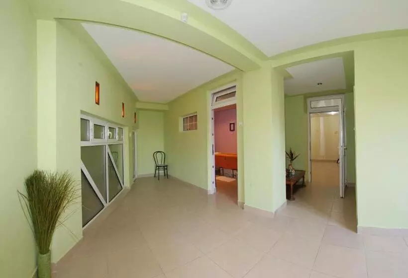 پانسیون Villa Hera