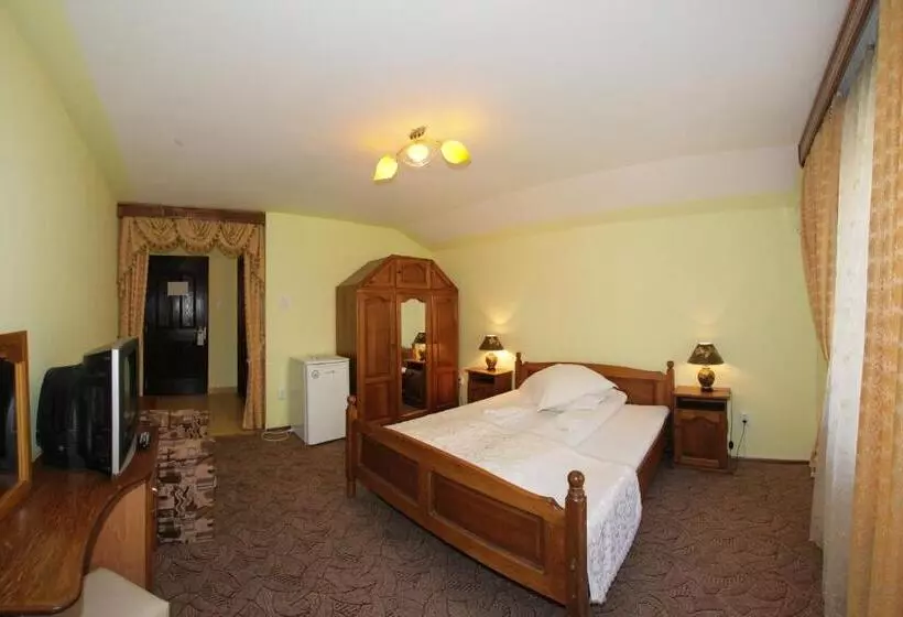 پانسیون Villa Hera