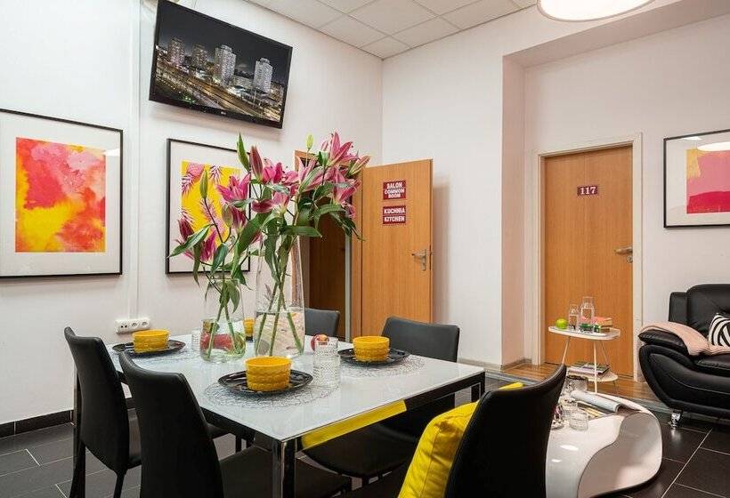 Absynt Hostel Wrocław